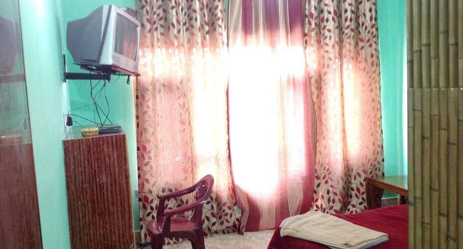 Hotel Gulshan Valley, Srinagar 3